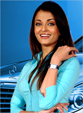 http://www.inewsindia.com/wp-content/uploads/2007/11/aish.jpg